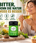 ANCENASAN® 49 Bitterkräuter-Teepulver – Frau mit Teetasse im Freien